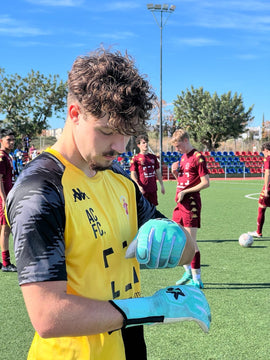 Finger Protection in Goalkeeper Gloves: Do You Need Them?